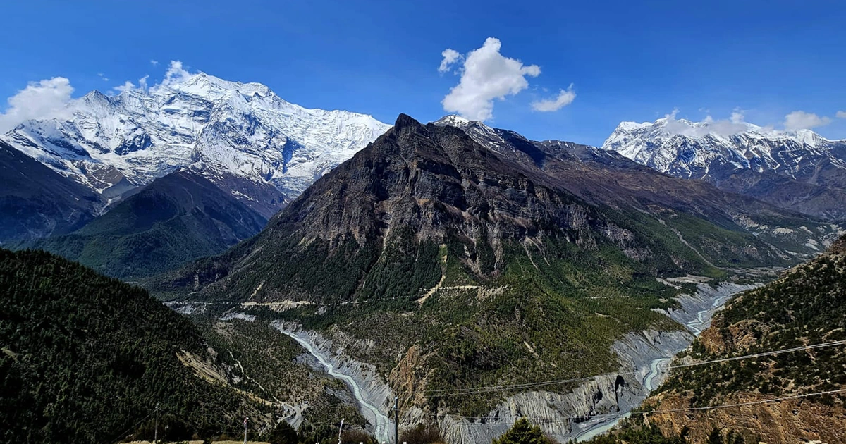 Annapurna Circuit Trek: Route Map, Cost & Tips