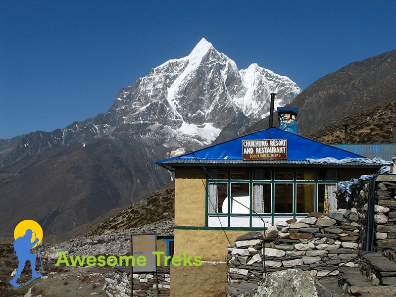 Chukhung resort and resturant for accommodation and food